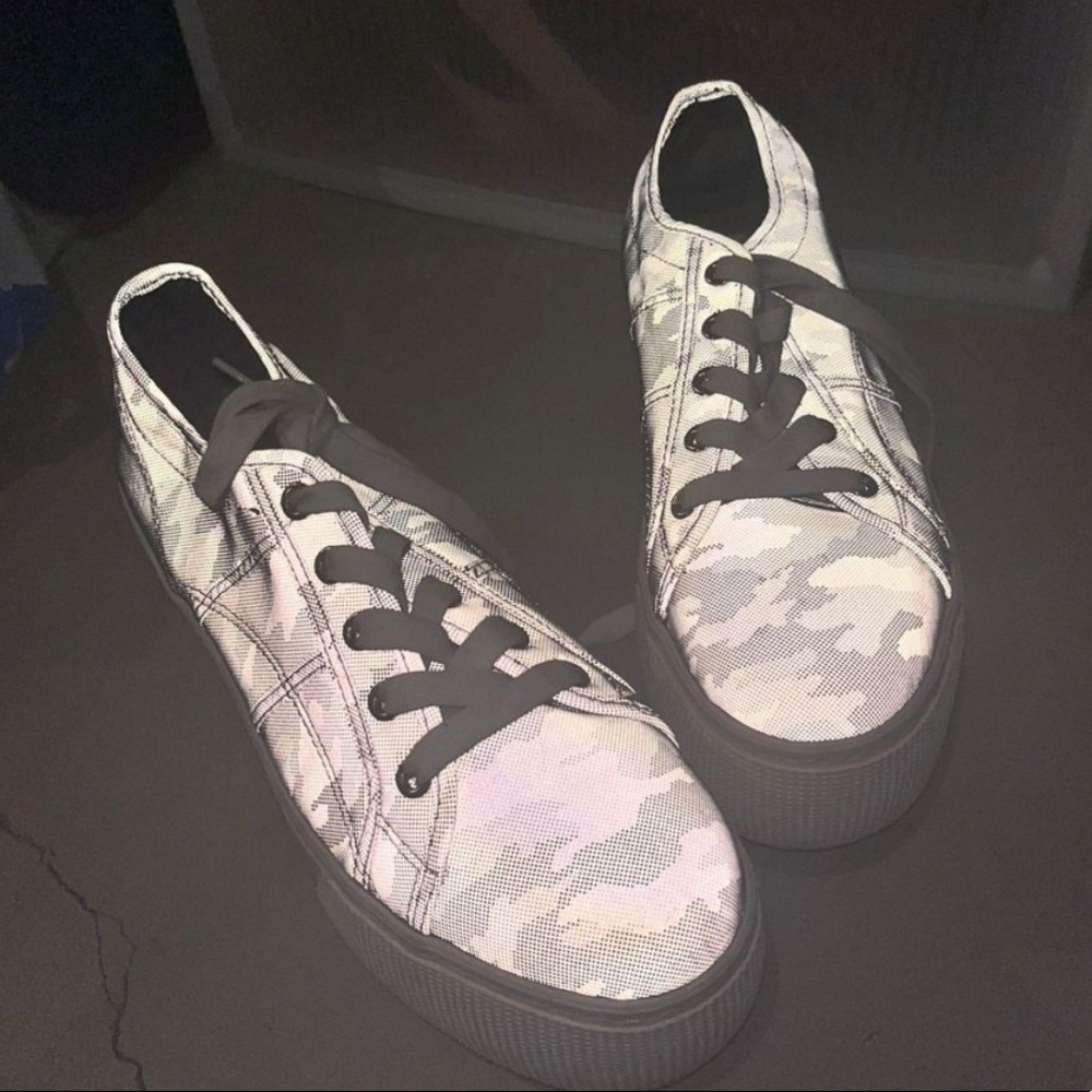 Steve Madden platform Camo sneakers